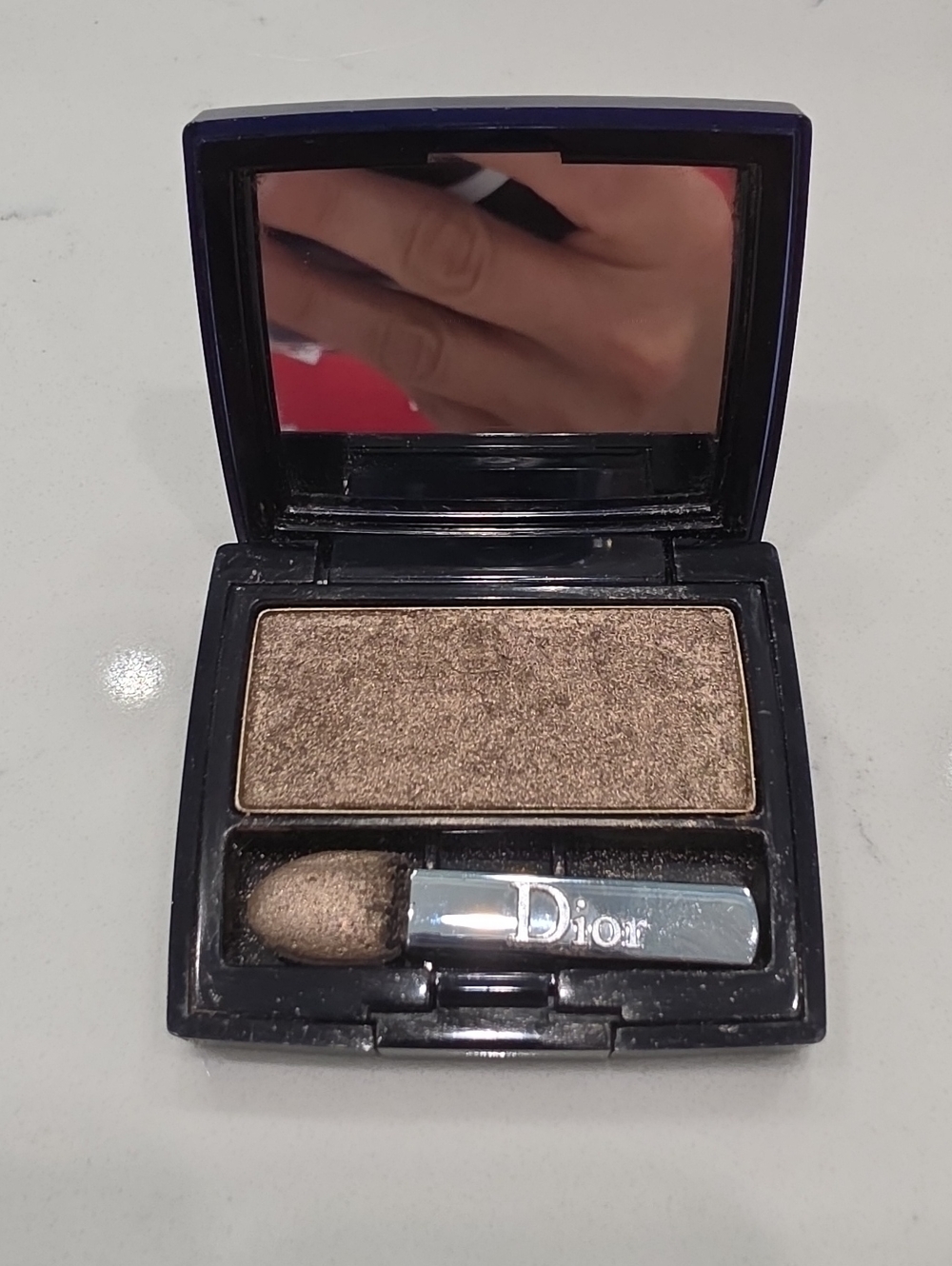 Dior Single Eyeshadow in Metallic Bronze-Gold